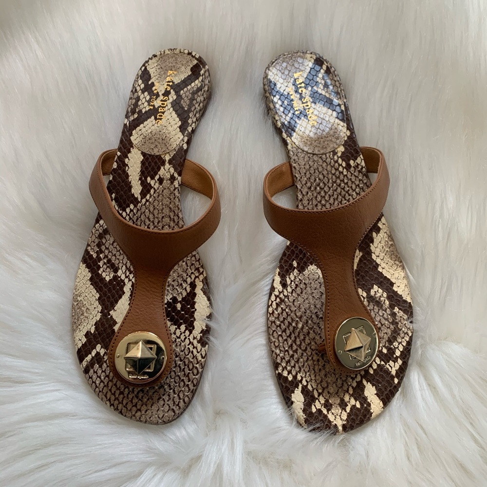 Kate Spade ♠️ new york, Turn-lock  Leather Sandal